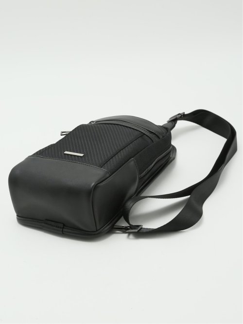 生地 ボディバッグ