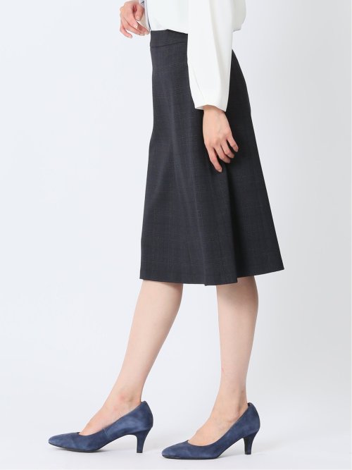 トラベスト チェック柄 フレアースカート 紺(セットアップ可能)