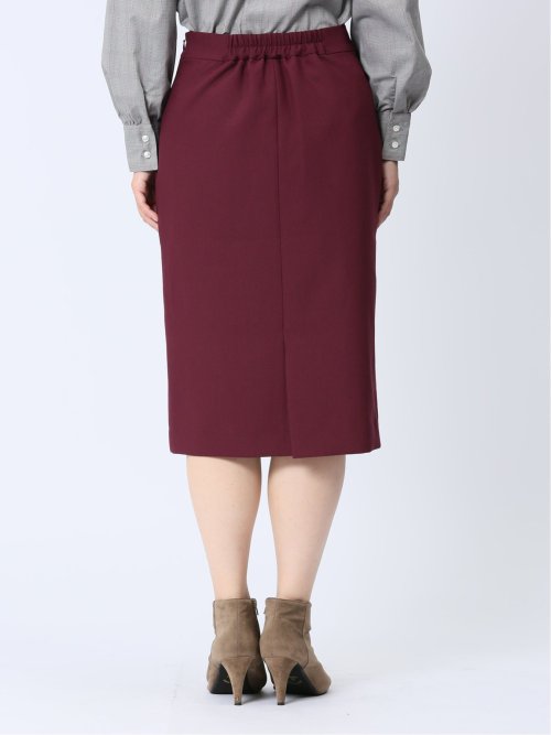 ボタン付き タイトスカート