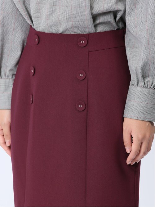 ボタン付き タイトスカート