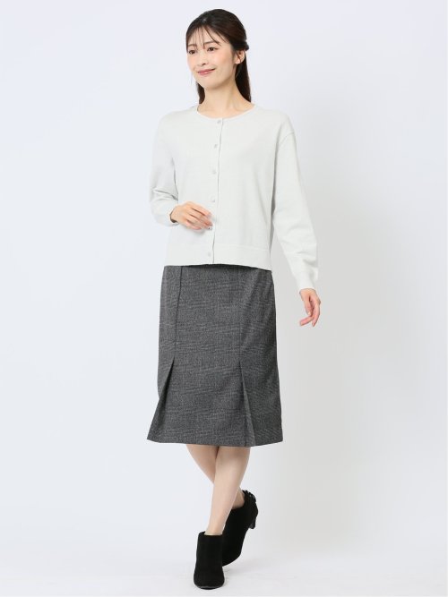 ビット付き タイトスカート