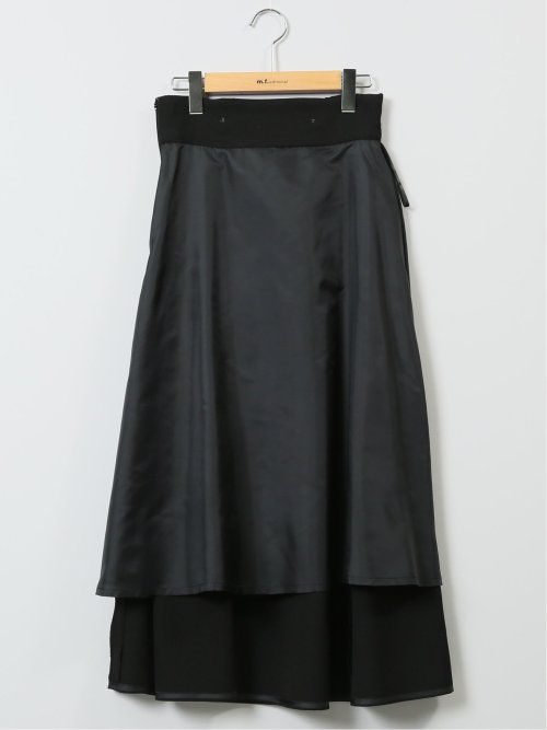 ボタンデザイン フレアースカート