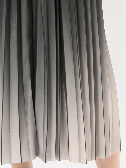 グラデーションプリーツ ロングスカート