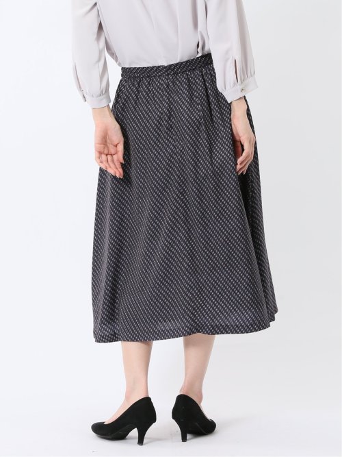 プリント タックフレアースカート