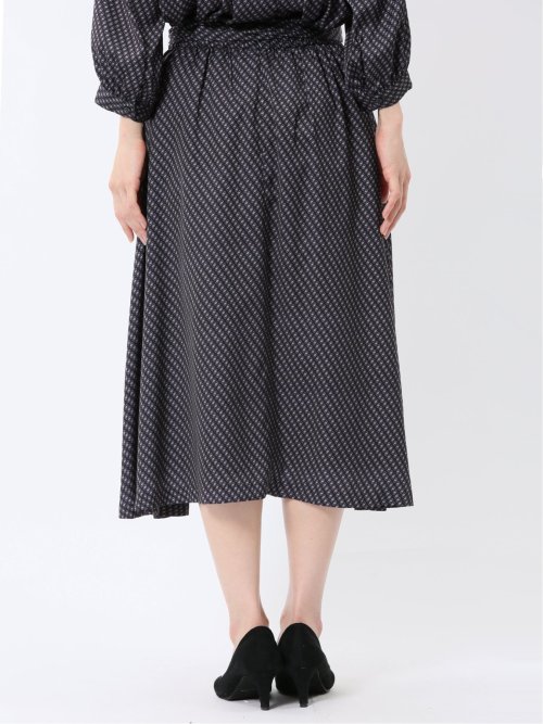 プリント タックフレアースカート