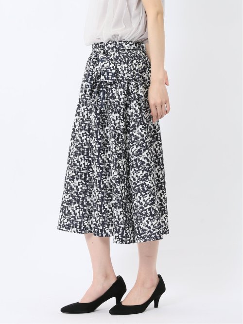 プリント タックフレアースカート