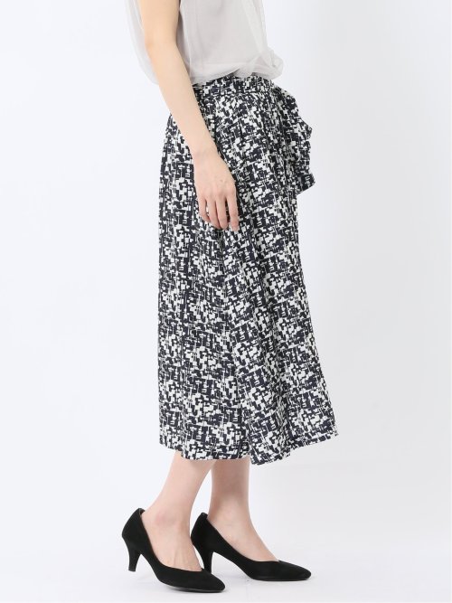 プリント タックフレアースカート