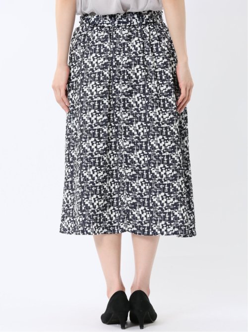 プリント タックフレアースカート