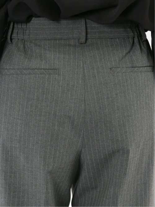 ストレッチウォッシャブル ピンスト タックワイドパンツ グレー