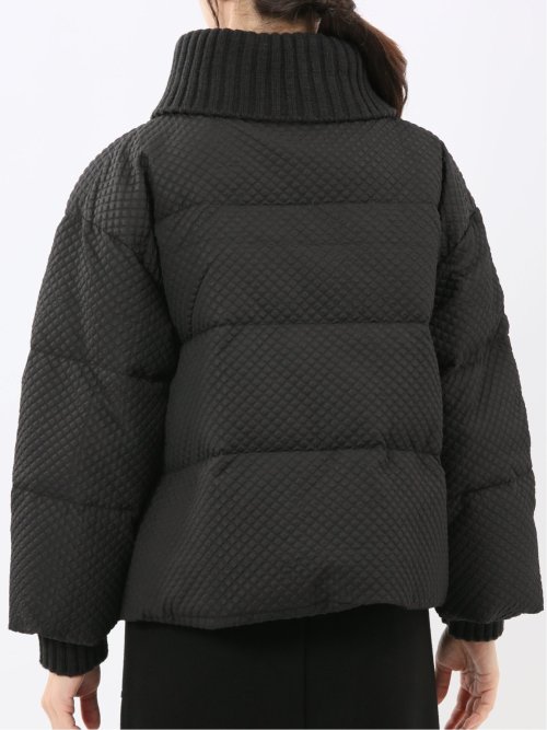 衿ニット エンボス ショートダウン