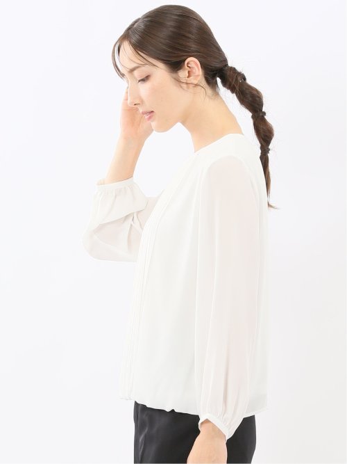 消しプリーツ 長袖プルオーバーブラウス