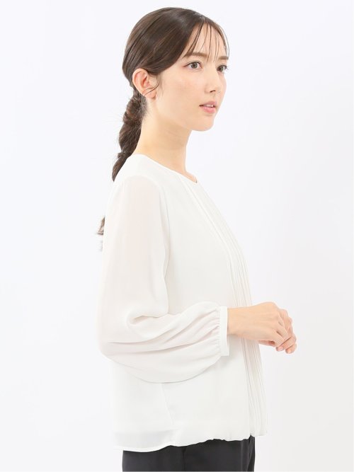 消しプリーツ 長袖プルオーバーブラウス