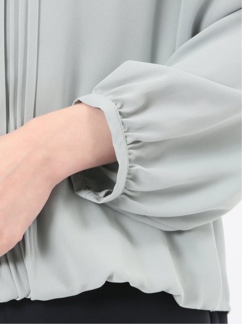 消しプリーツ 長袖プルオーバーブラウス