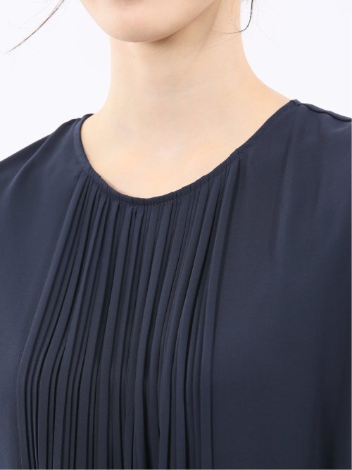 消しプリーツ 長袖プルオーバーブラウス