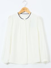 袖プリーツ プルオーバーブラウス