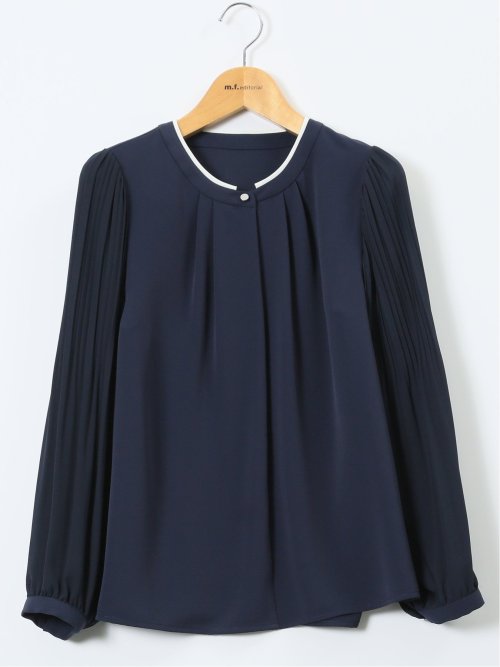 袖プリーツ プルオーバーブラウス