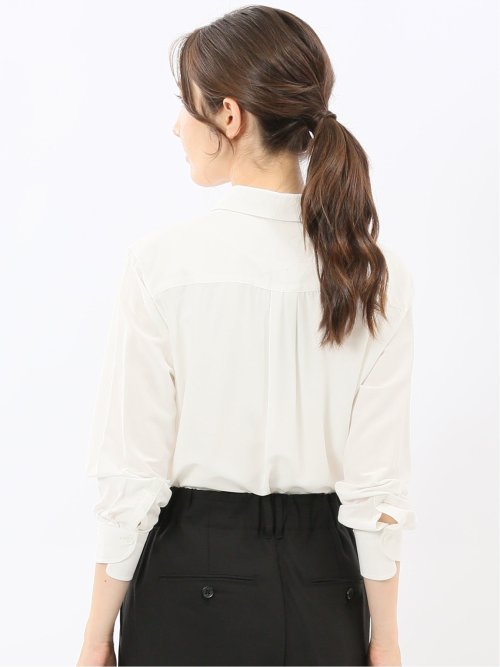 レーヨン混 レギュラーカラー 比翼長袖ブラウス