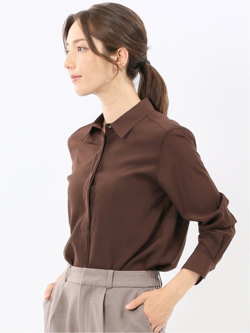 レーヨン混 レギュラーカラー 比翼長袖ブラウス