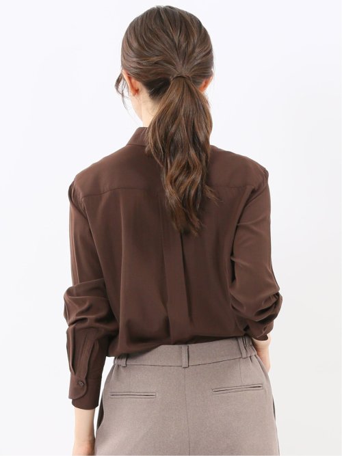 レーヨン混 レギュラーカラー 比翼長袖ブラウス