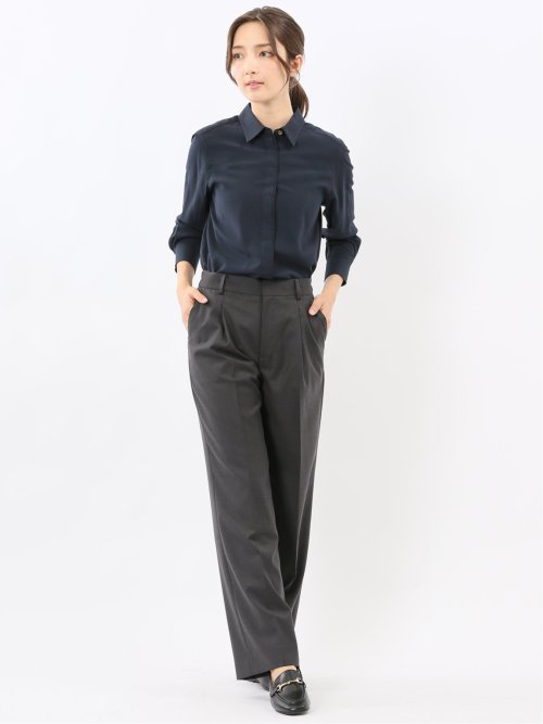 レーヨン混 レギュラーカラー 比翼長袖ブラウス