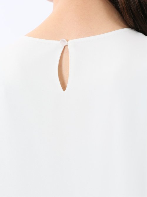 消しプリーツ 半袖プルオーバーブラウス