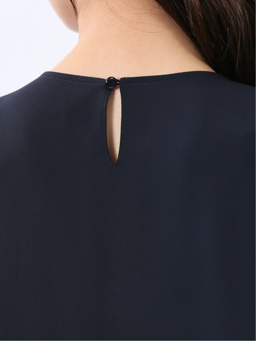 消しプリーツ 半袖プルオーバーブラウス