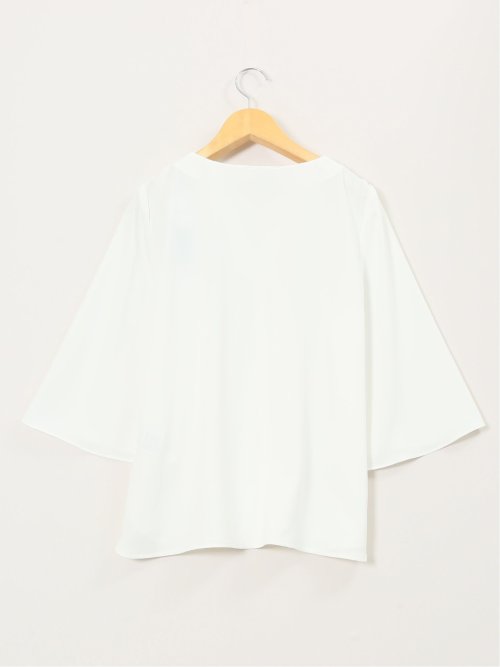 ピンタック 7分袖プルオーバーブラウス