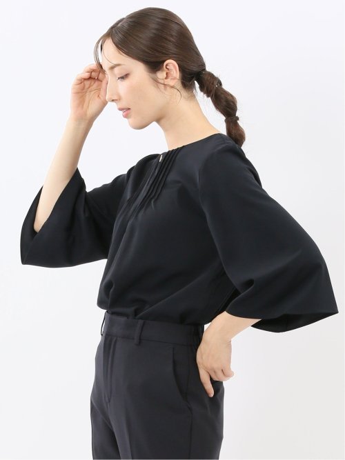 ピンタック 7分袖プルオーバーブラウス