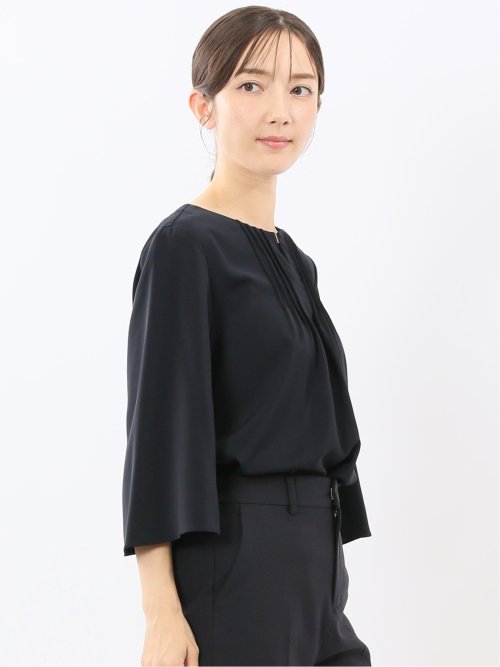 ピンタック 7分袖プルオーバーブラウス