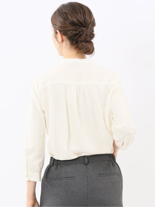 ラッフルフリル 8分袖プルオーバーブラウス