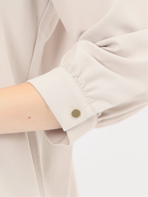 ラッフルフリル 8分袖プルオーバーブラウス