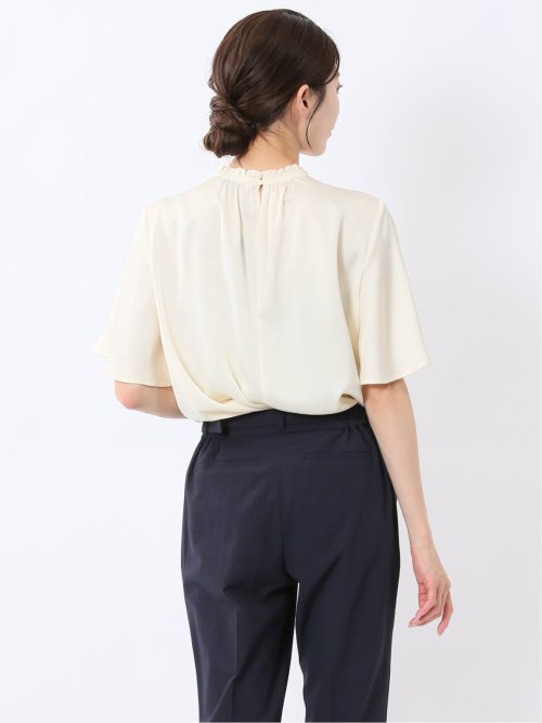 シボサテン ギャザーネック半袖プルオーバーブラウス