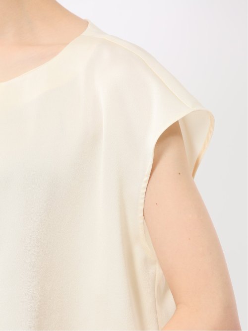 シボサテン ノースリ プルオーバーブラウス