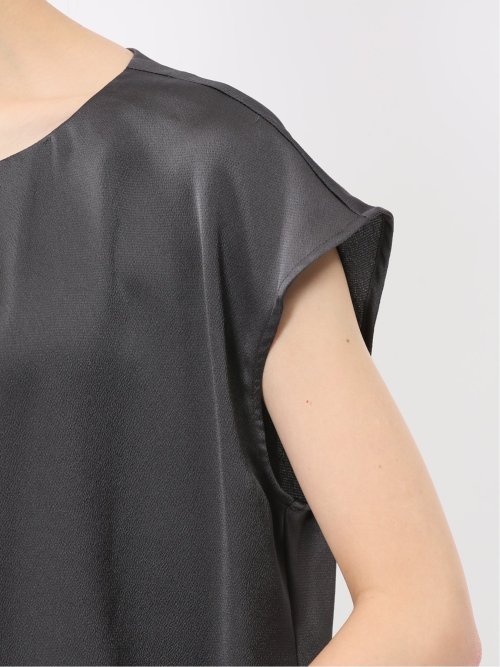 シボサテン ノースリ プルオーバーブラウス