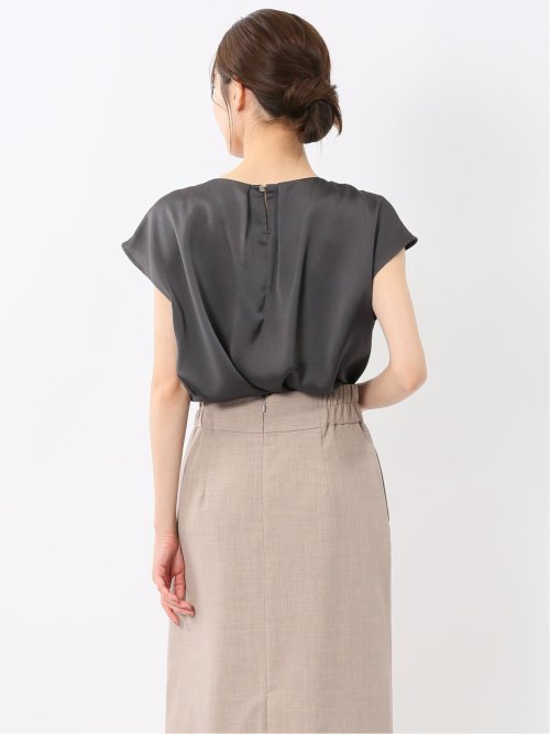 シボサテン ノースリ プルオーバーブラウス