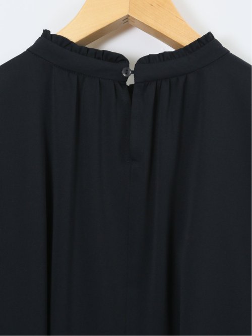 スタンドフリル 長袖プルオーバーブラウス