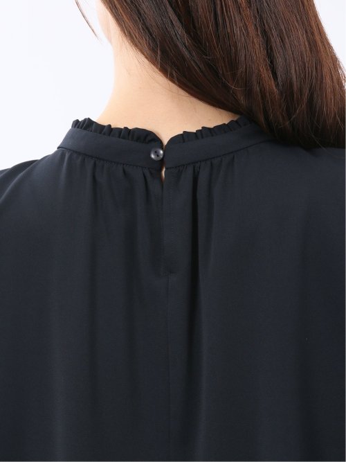 スタンドフリル 長袖プルオーバーブラウス