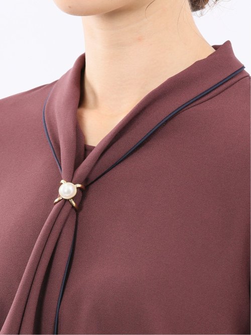 ボウタイ 長袖プルオーバーブラウス