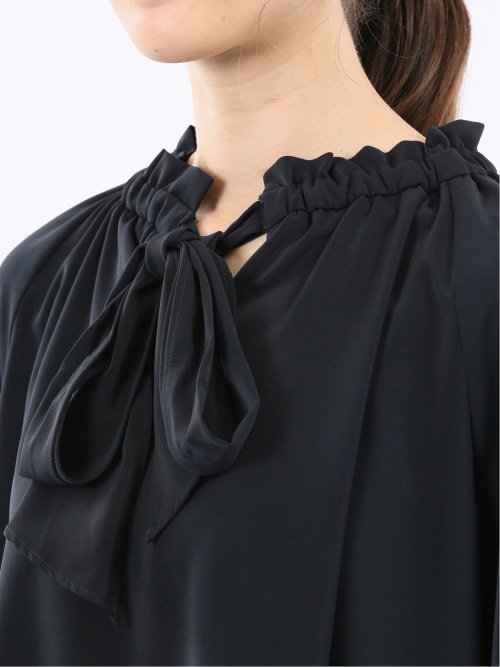 ギャザーリボン 長袖プルオーバーブラウス