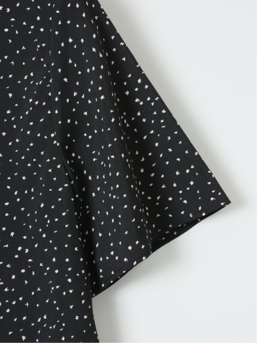 ドット柄 配色 バンドカラー 比翼 半袖 ブラウス