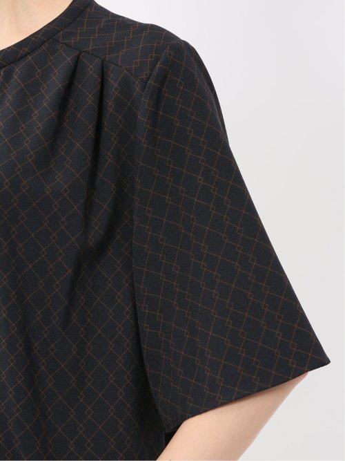 ホック付きクルーネック 半袖プルオーバーブラウス