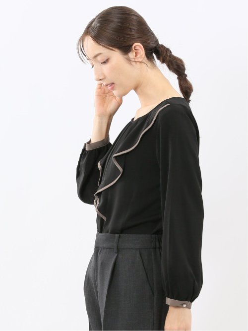 パイピングフリル 長袖プルオーバーブラウス