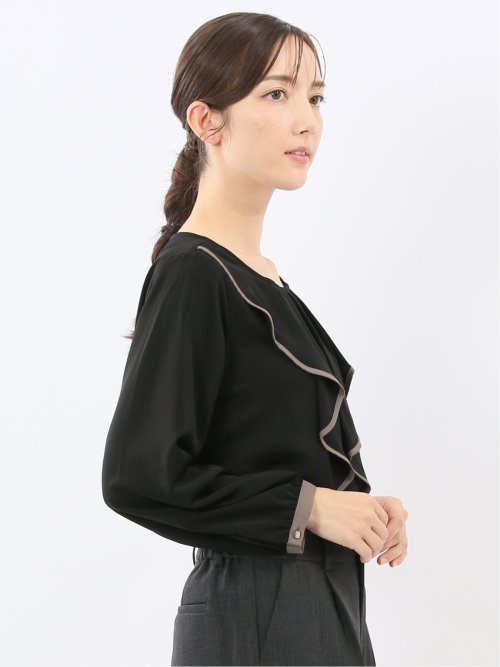 パイピングフリル 長袖プルオーバーブラウス