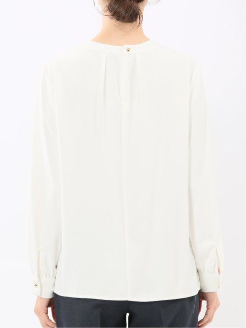 金具付きボウタイ風 長袖プルオーバーブラウス