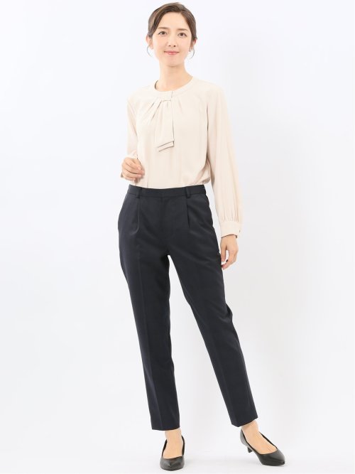 金具付きボウタイ風 長袖プルオーバーブラウス