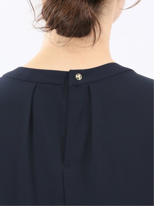 金具付きボウタイ風 長袖プルオーバーブラウス