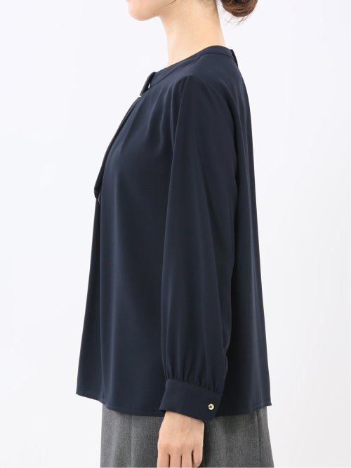 金具付きボウタイ風 長袖プルオーバーブラウス