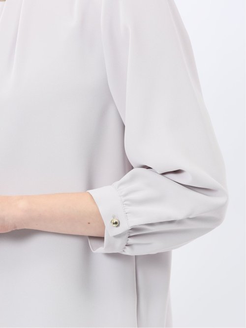 金具付きボウタイ風 7分袖プルオーバーブラウス