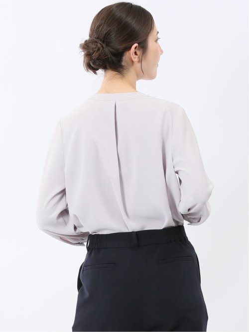 ピンタック 8分袖プルオーバーブラウス