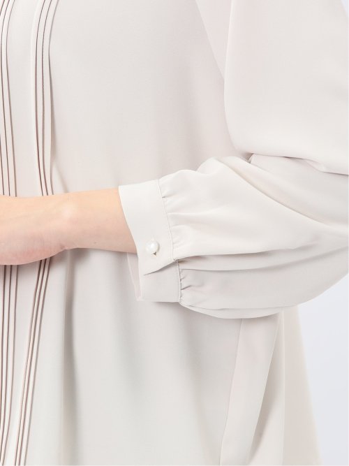 ピンタック 8分袖プルオーバーブラウス